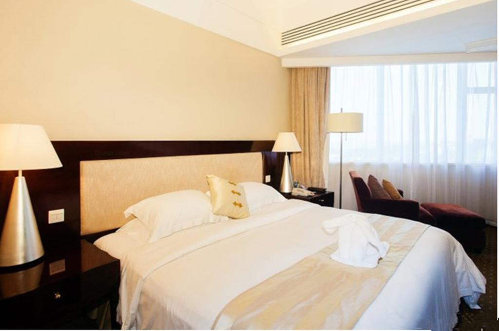 Tienyow Grand Hotel 海口市 部屋 写真